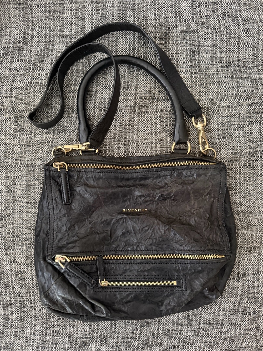 Givenchy Leather Pandora Medium - Picture 7 of 7